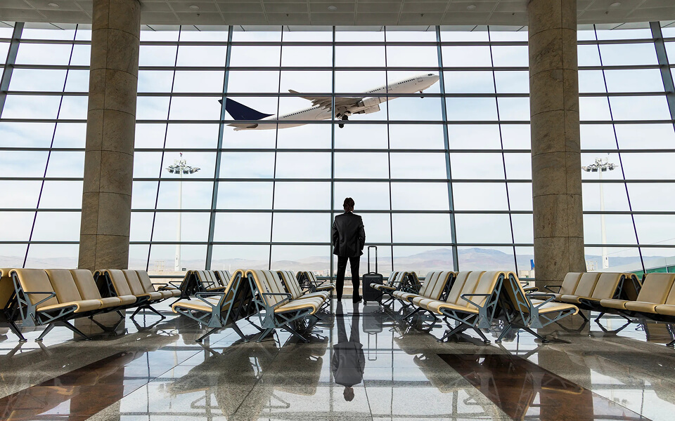 Vì sao nên lắp cửa sổ phòng bếp? Cách thiết kế cửa sổ bếp hợp phong thủy